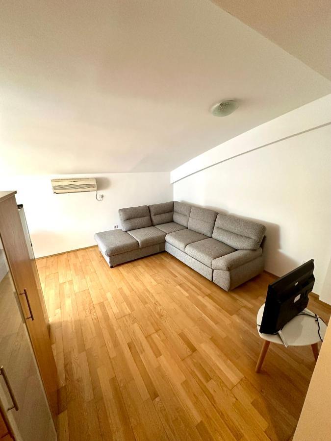 Apartment Stex 3 Podgorica Ngoại thất bức ảnh